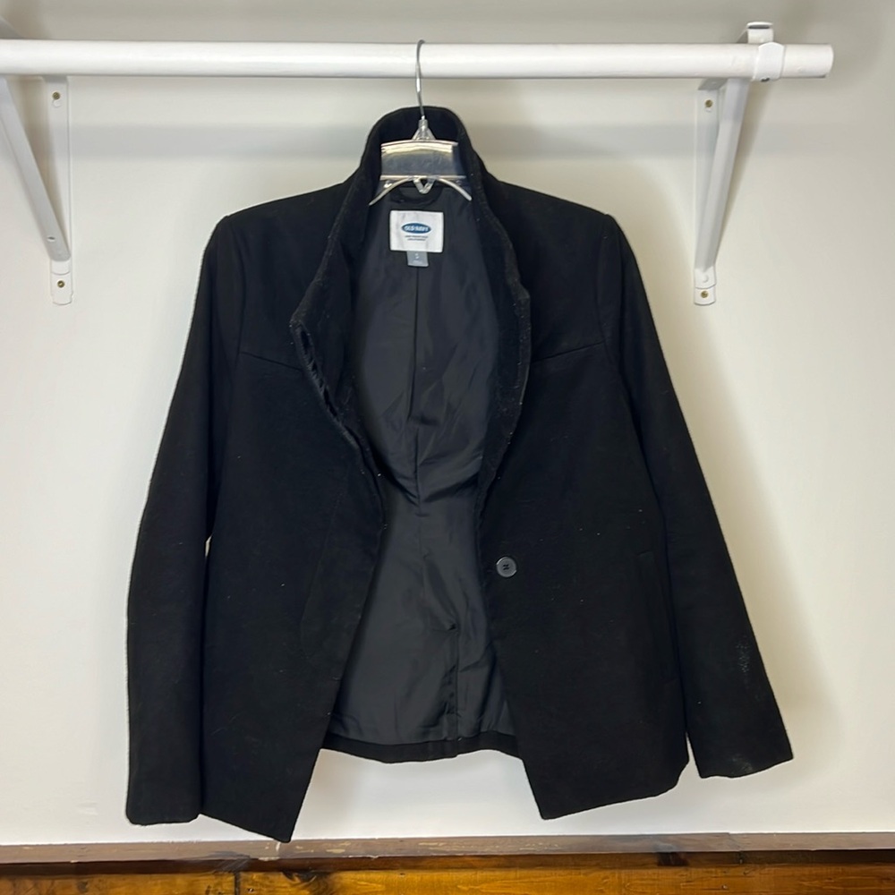 *Flawed* Old Navy Black‎ Peacoat- Small